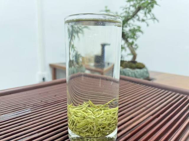 名山雪针二号 细节